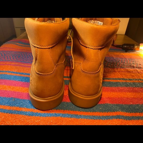 Timberland Men's Classic Waterproof Boots Size 9.5 - Picture 7 of 8